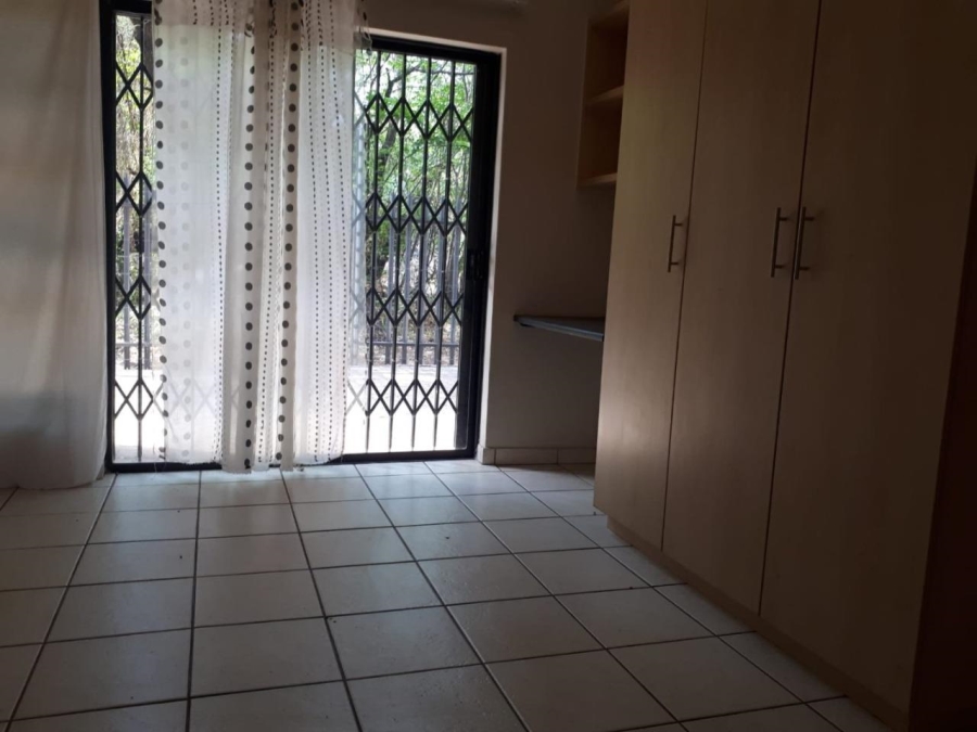 2 Bedroom Property for Sale in Mooivallei Park North West